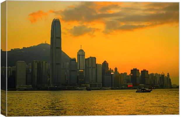 Hong Kong Twilight Canvas Print by colin chalkley