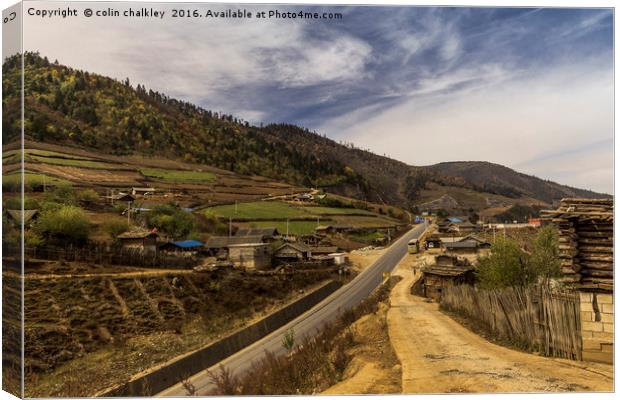 On the Road from Lhasa to Gyantse - Tibet Canvas Print by colin chalkley