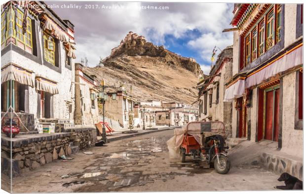 Gyantse Sidestreet, Tibet Canvas Print by colin chalkley