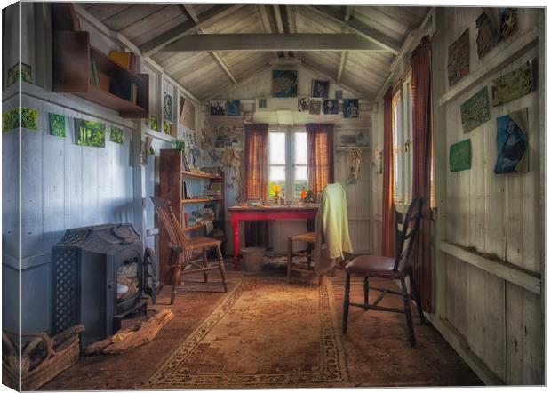 Dylan Thomas's writing shed Canvas Print by Leighton Collins