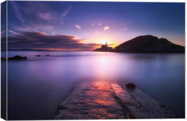 Mumbles lighthouse at dawn Canvas Print by Leighton Collins