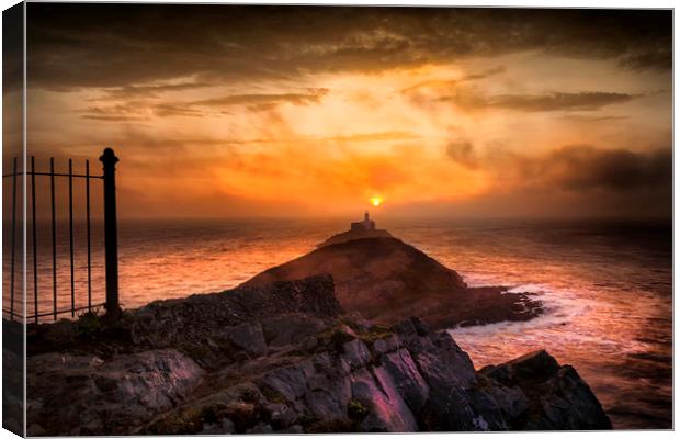 Sunrise at Mumbles lighthouse Canvas Print by Leighton Collins