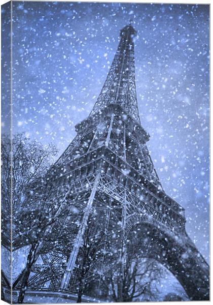Glowing Jewel of Paris Canvas Print by Les McLuckie