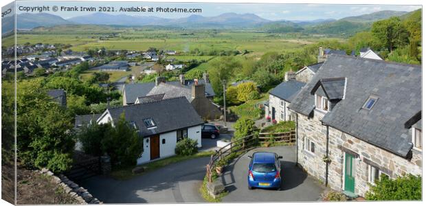 Harlech Town Canvas Print by Frank Irwin