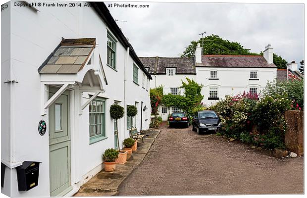 Typical cottages in parkgate, Wirral, UK Canvas Print by Frank Irwin