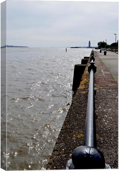  The empty River Mersey Canvas Print by Frank Irwin