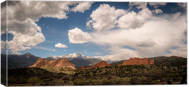 Garden of the Gods Canvas Print by Gareth Burge Photography