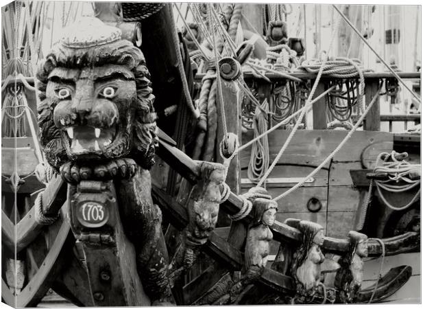 Tall Ships Sunderland,Russian frigate Shtandart Canvas Print by Glenn Potts