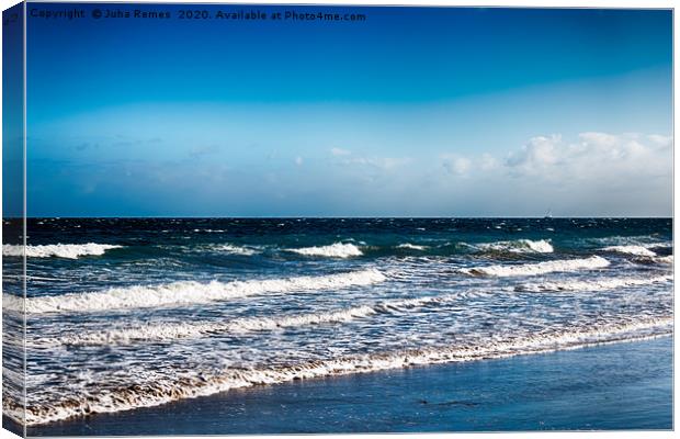 Playa del Ingles Canvas Print by Juha Remes