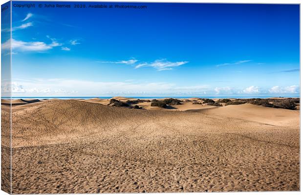 Maspalomas Dunes Canvas Print by Juha Remes