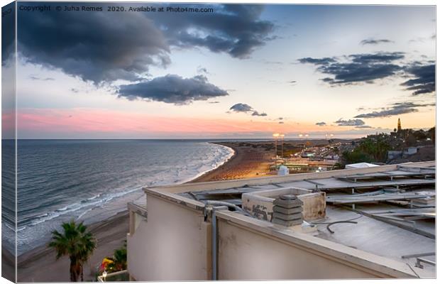 Playa del Ingles Sunset Canvas Print by Juha Remes