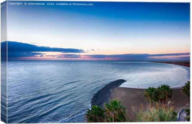 Playa del Ingles Sunrise Canvas Print by Juha Remes