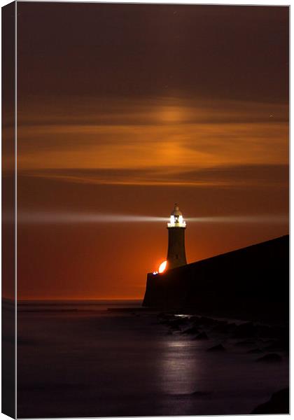  Lighthouse Moonrise Canvas Print by Col Cooper