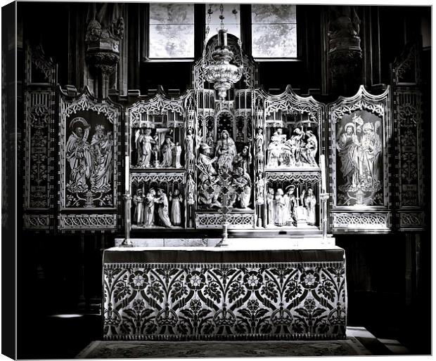 Altar at lichfield cathedral Canvas Print by leonard alexander