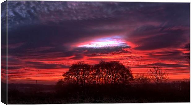 Frindsbury Sunrise Canvas Print by Richard Cruttwell