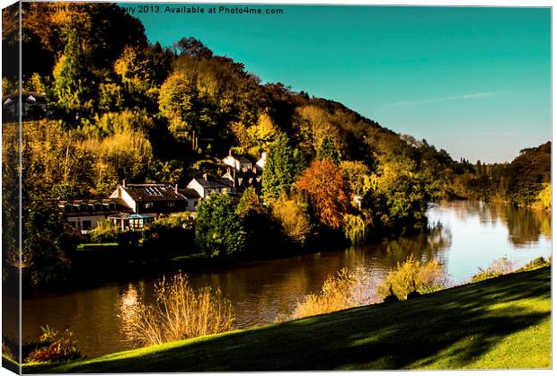 Symonds Yat West Canvas Print by Richard Parry