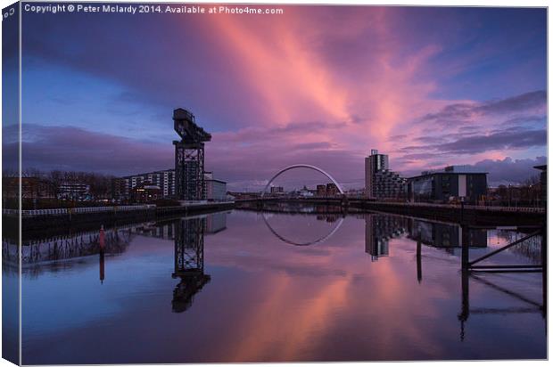 Glasgow at sunset ! Canvas Print by Peter Mclardy
