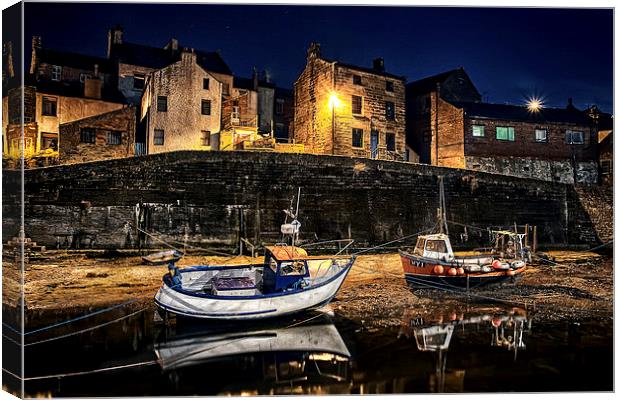 Waiting for the tide Canvas Print by Darren Allen