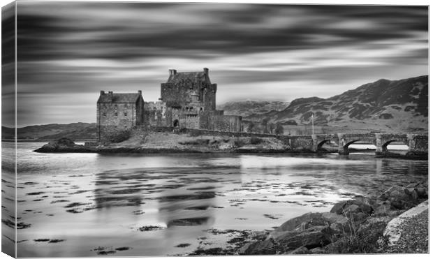 Eilean Donan Castle Canvas Print by Mike Stephen