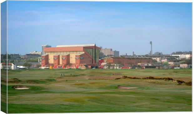 Pittodrie Stadium Canvas Print by Mike Stephen