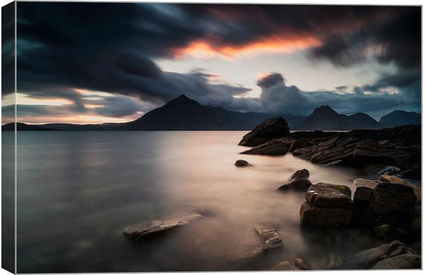  Elgol Sunset Canvas Print by Kevin Ainslie