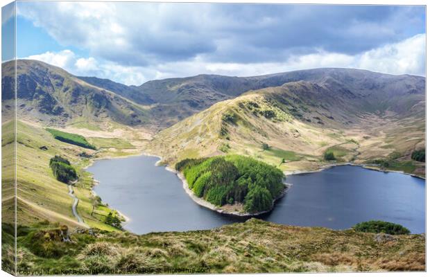 Mardale Head and Riggindale Canvas Print by Keith Douglas