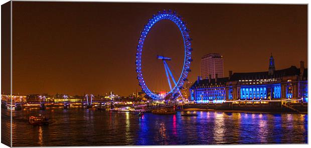 London Eye Canvas Print by Stewart Nicolaou