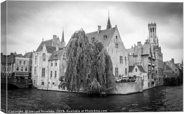 Beautiful Bruge Canvas Print by Stewart Nicolaou