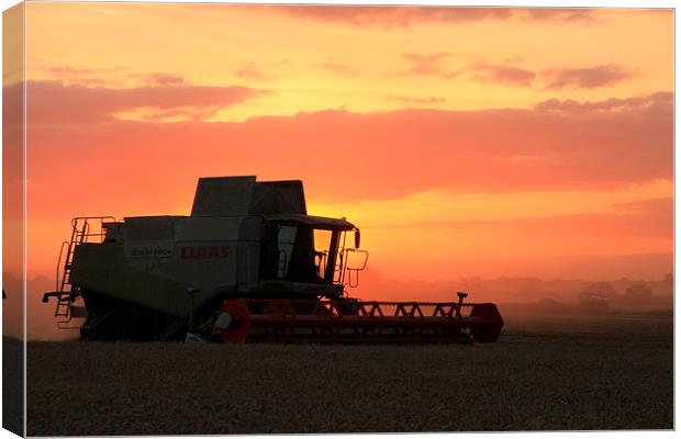 Harvesting the sunset Canvas Print by Colin Brittain