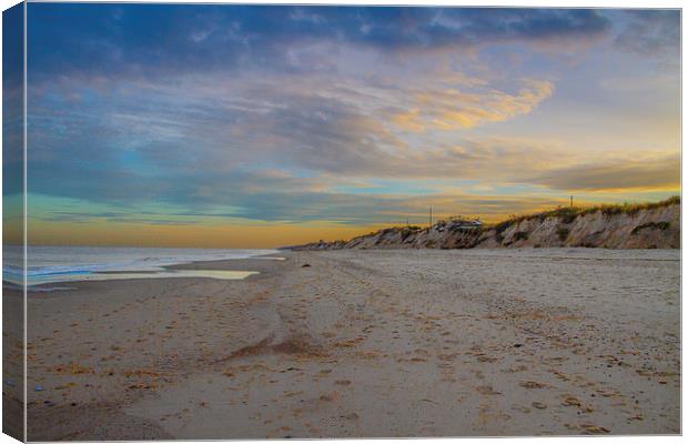 Hemsby Beach Canvas Print by James Taylor