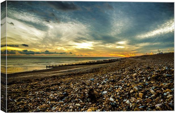 Worthing Seafront Sunset Canvas Print by David Dumbell