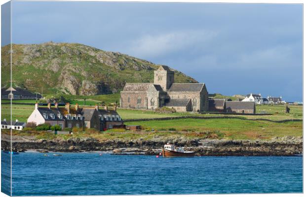 Iona Abbey, Iona, Scotland. Canvas Print by Tommy Dickson