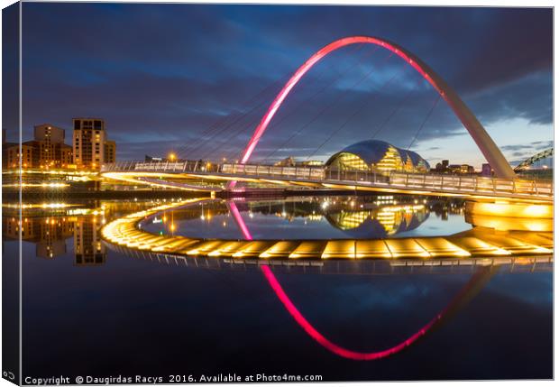 Millennium bridge at night, Newcastle-upon-Tyne Canvas Print by Daugirdas Racys