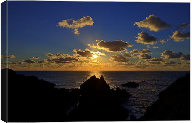Golden Sunset At Hartland Quay Canvas Print by Mike Gorton