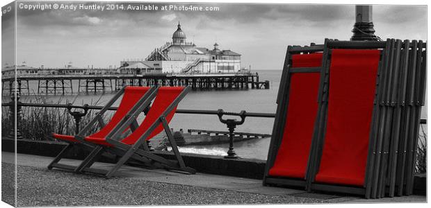 Eastbourne pier Canvas Print by Andy Huntley