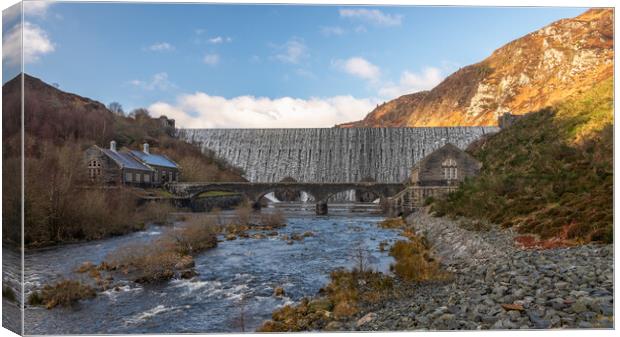 Caban coch dam Canvas Print by Alan Tunnicliffe