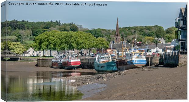 Kirkcudbright harbour Canvas Print by Alan Tunnicliffe