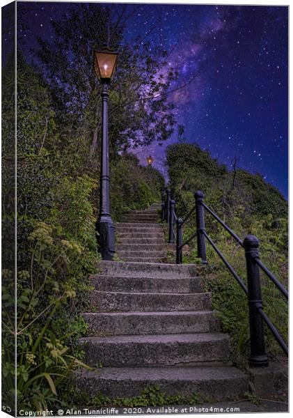 Stairway to heaven Canvas Print by Alan Tunnicliffe