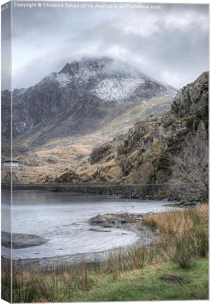  Clouds over Tryfan Canvas Print by Christine Smart