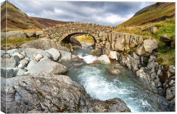 Stockley Bridge near Allerdale Canvas Print by Helen Hotson