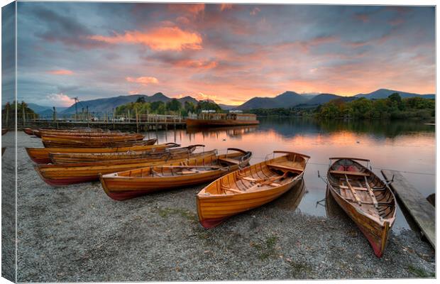 Sunset at Keswick Canvas Print by Helen Hotson