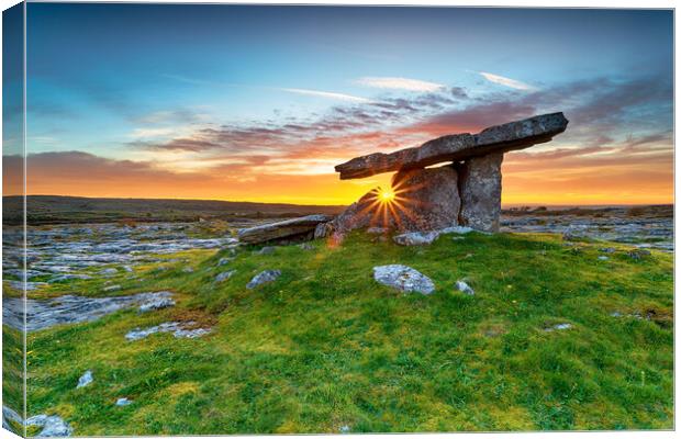 Sunset over Poulnabrone dolmen an ancient portal tomb in the Bur Canvas Print by Helen Hotson