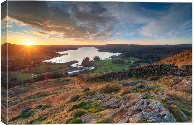 Sunrise over Windermere  Canvas Print by Helen Hotson