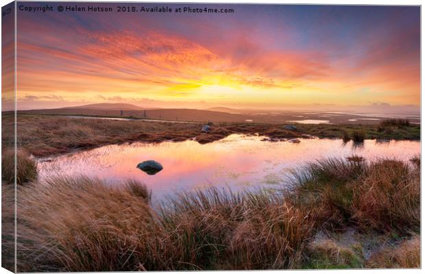 Stunning Sunrise at Cleitreabhal a'Deas on the Isl Canvas Print by Helen Hotson