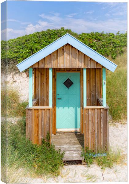 Skanor Wooden Beach Hut Canvas Print by Antony McAulay