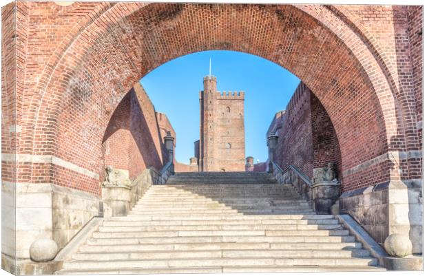 Karnan Through the Archway Canvas Print by Antony McAulay