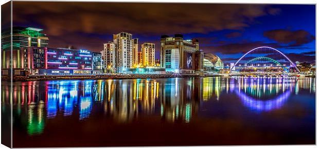 River Tyne at Night Canvas Print by Brian Smith