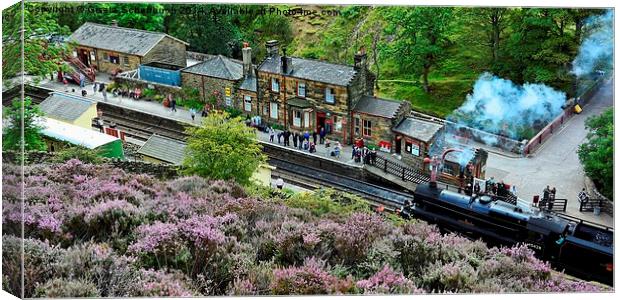  Goathland Station Canvas Print by Gisela Scheffbuch