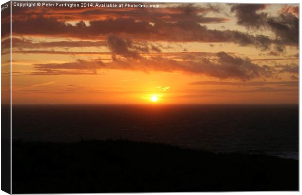 Cornish Sunset over the sea Canvas Print by Peter Farrington