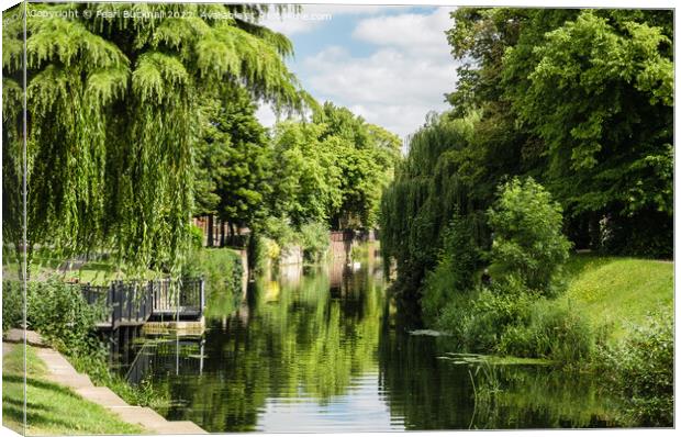 River Welland View in Spalding Lincolnshire Canvas Print by Pearl Bucknall